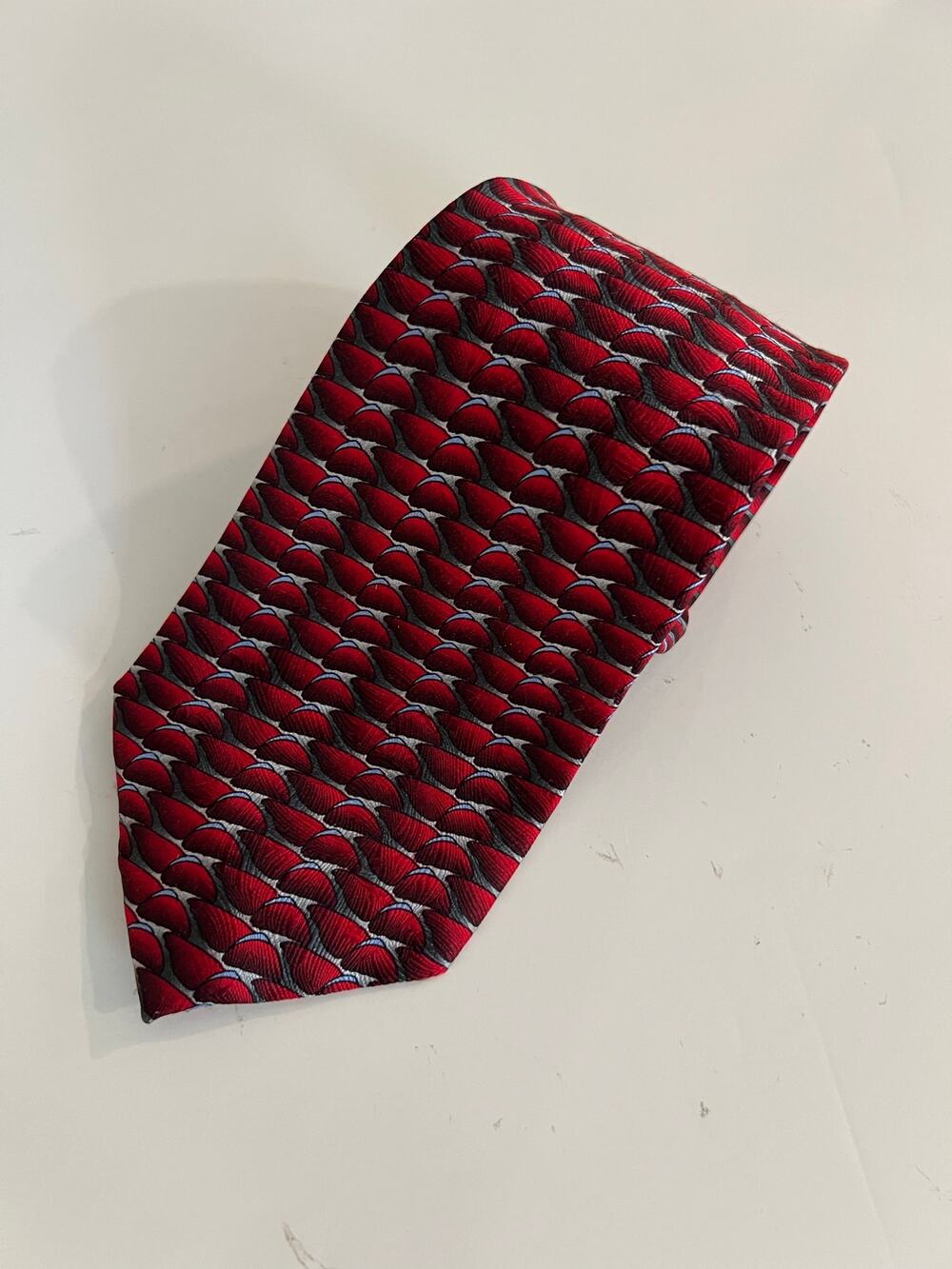 The Nature Conservancy Men's Silk Neck Tie Sperm Whale Red & Silver Geometric JL